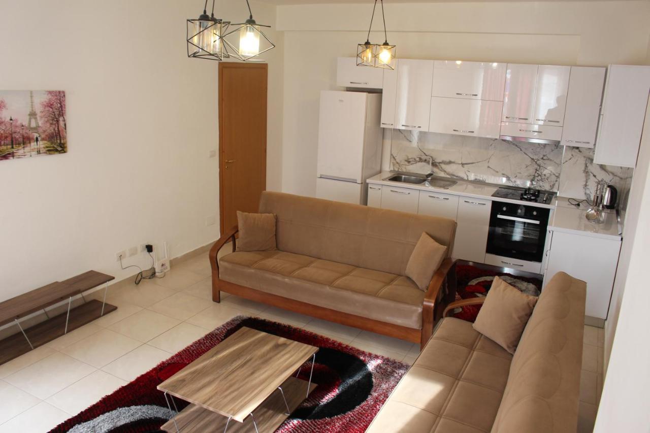 City Center Luxurious Apartment Shkodër Eksteriør billede